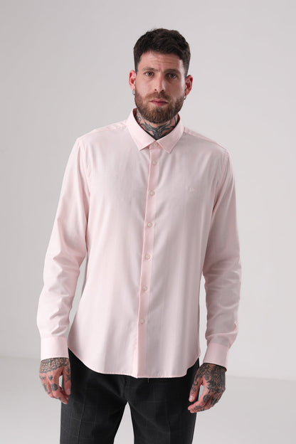 חולצה מכופתרת לגברים