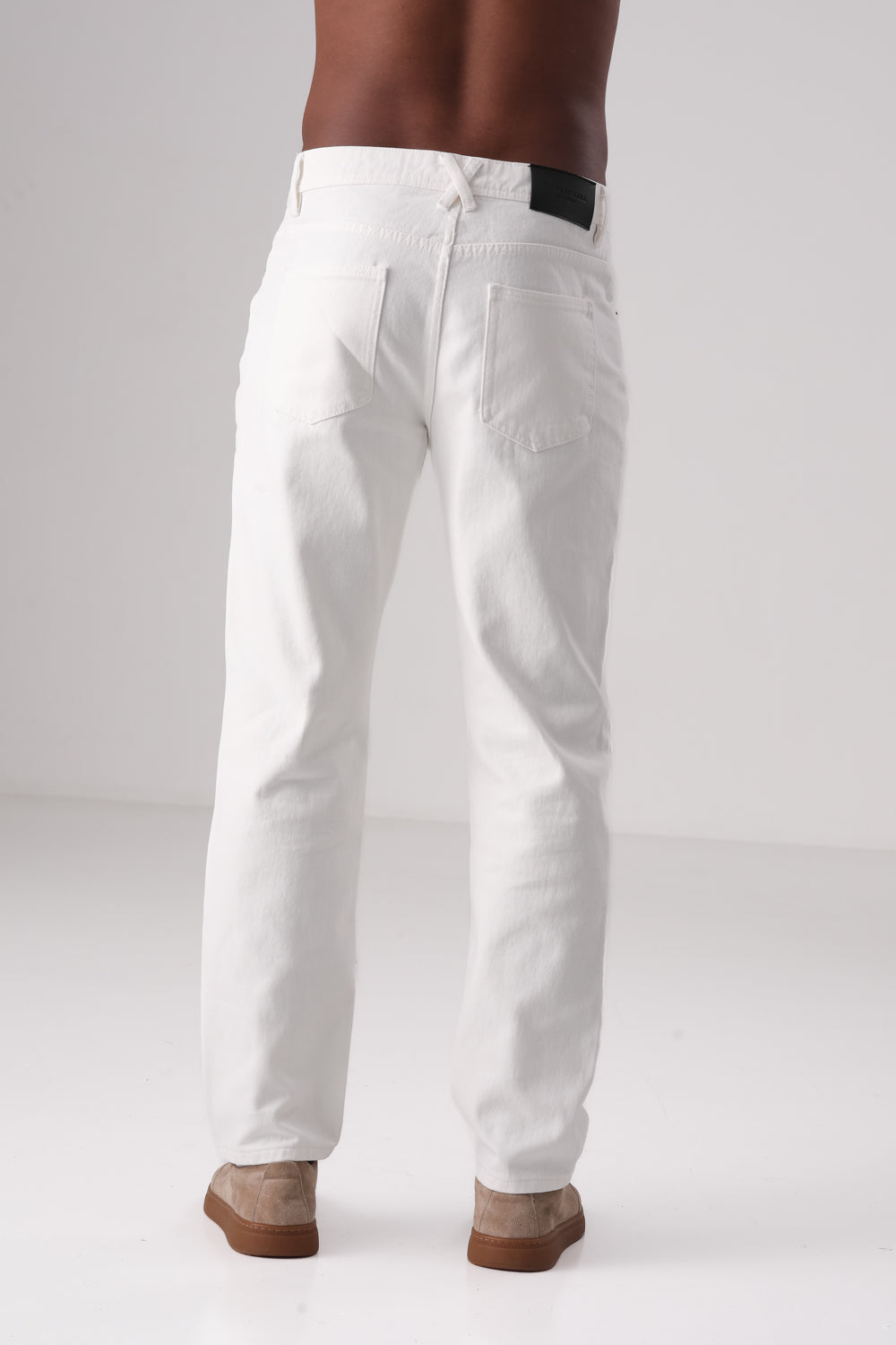 מכנס ג'ינס קלאסי גזרה ישרה