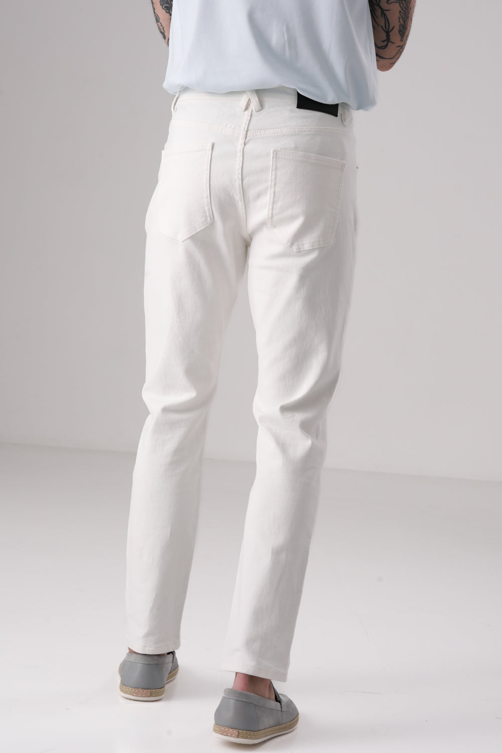 מכנס ג'ינס בגזרת Slim