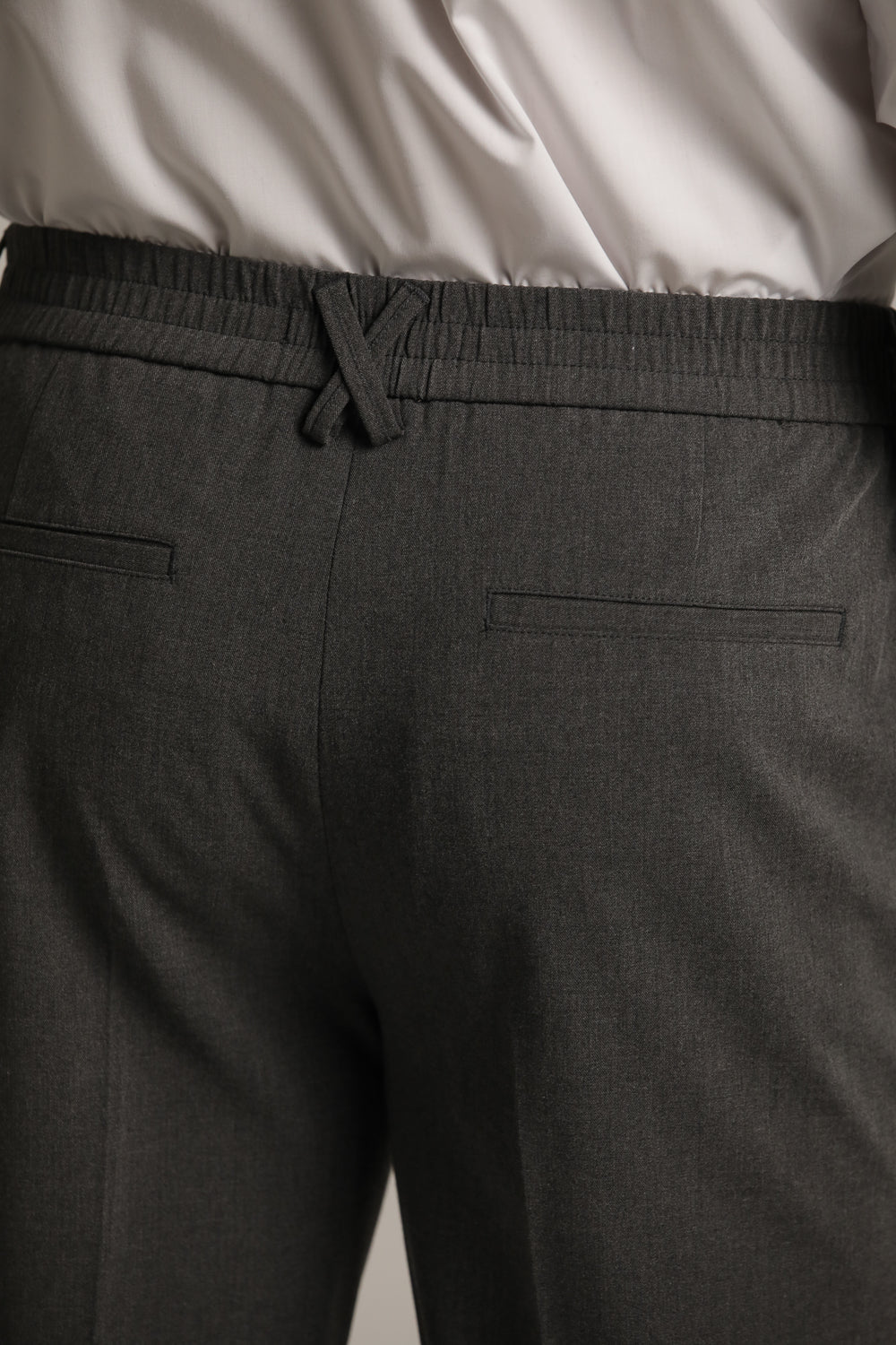 מכנסי סמי פורמל במראה קלאסי | קנת קול