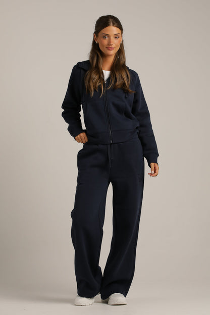 מכנסי טרנינג בגזרה ישרה | קנת קול