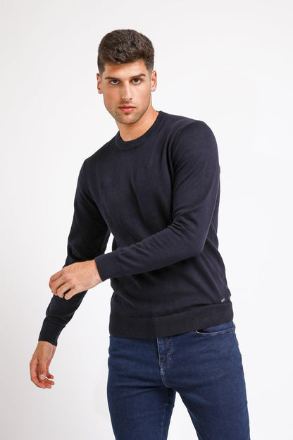 סריג כותנה בייסיק עם צווארון עגול בצבע נייבי - MASHBIR//365