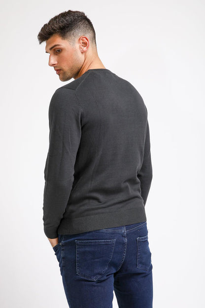 סריג כותנה בייסיק עם צווארון עגול בצבע אפור כהה - MASHBIR//365