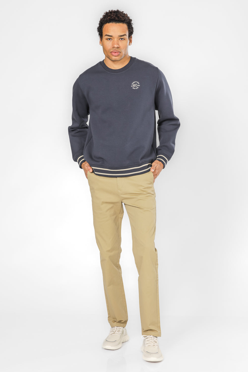 'סווטשירט קולג