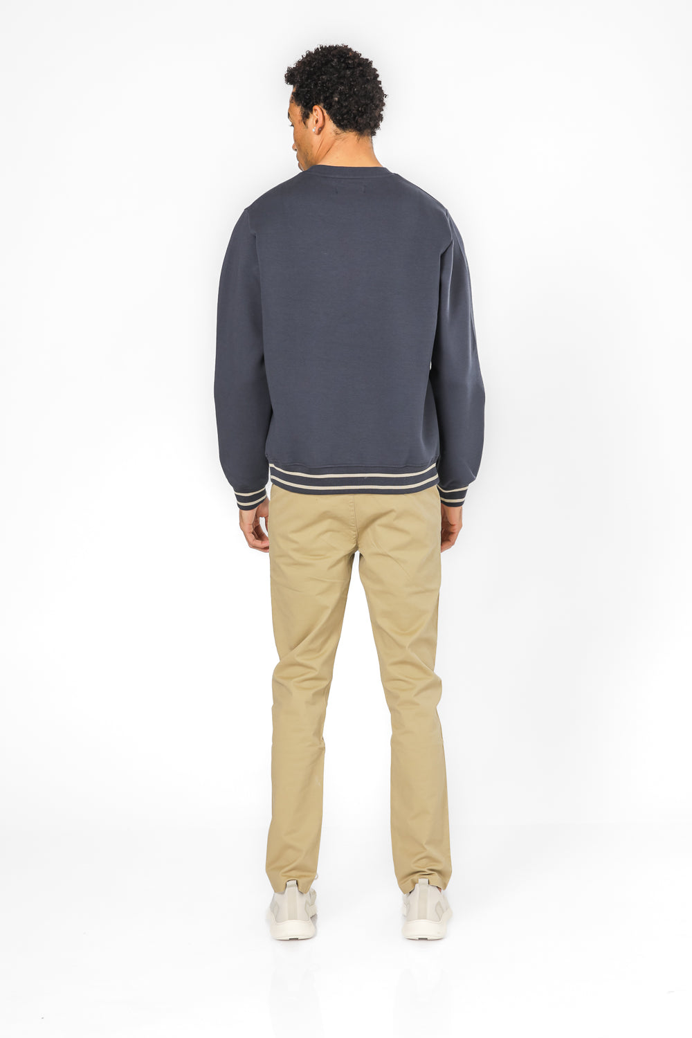 'סווטשירט קולג