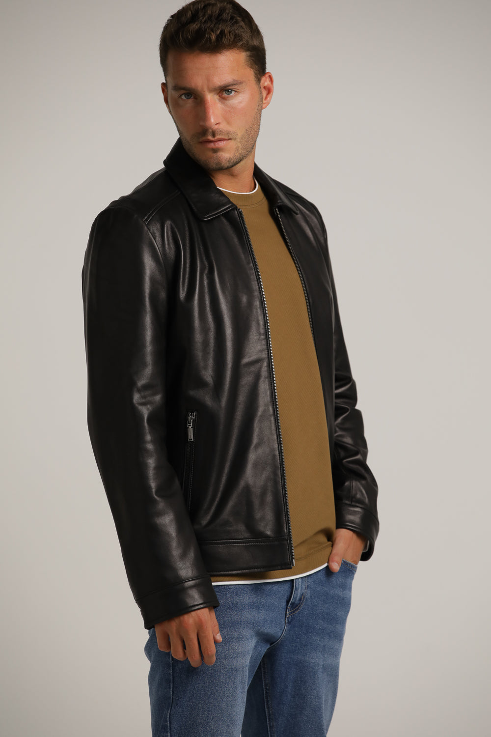 ג'קט בלוזון עור בצבע שחור | קנת קול