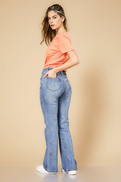 ג'ינס בוטקאט בצבע כחול בהיר