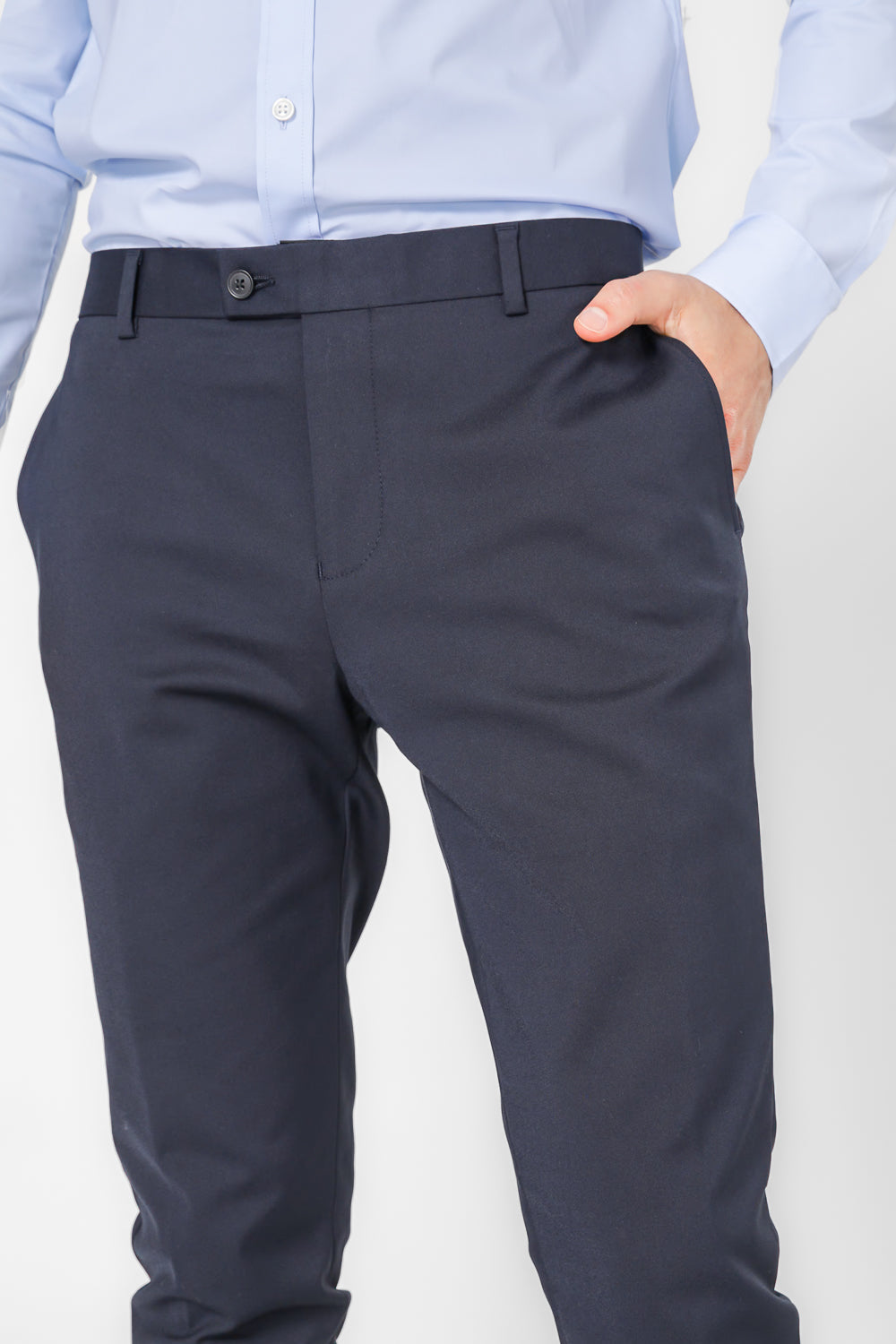 מכנסיים מחויטים SLIM
