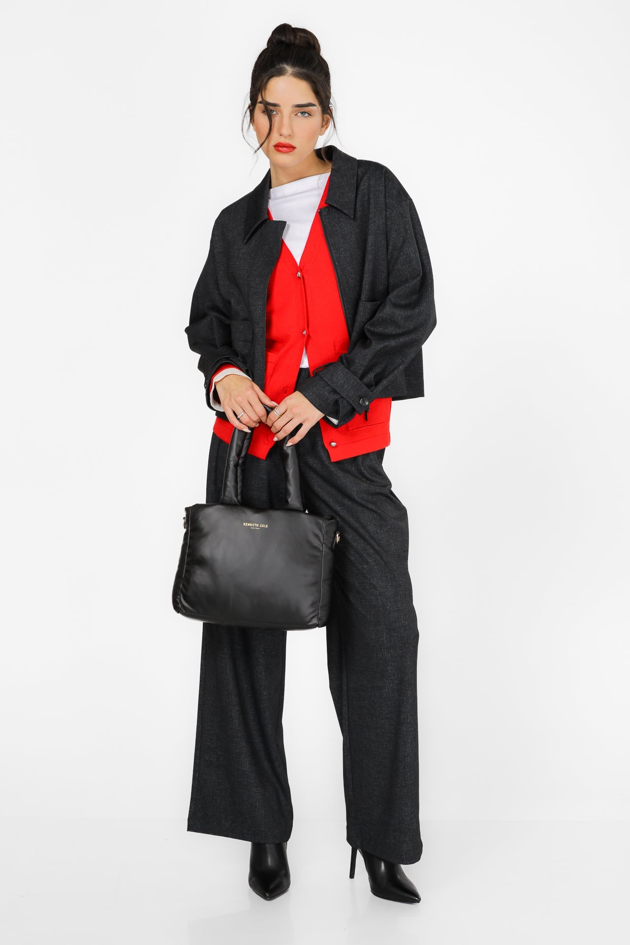 קרדיגן בייסיק צווארון וי | קנת קול