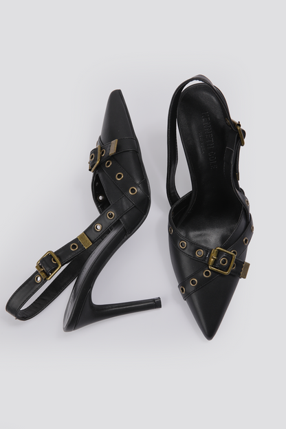 נעלי עקב עם אבזם בצבע שחור