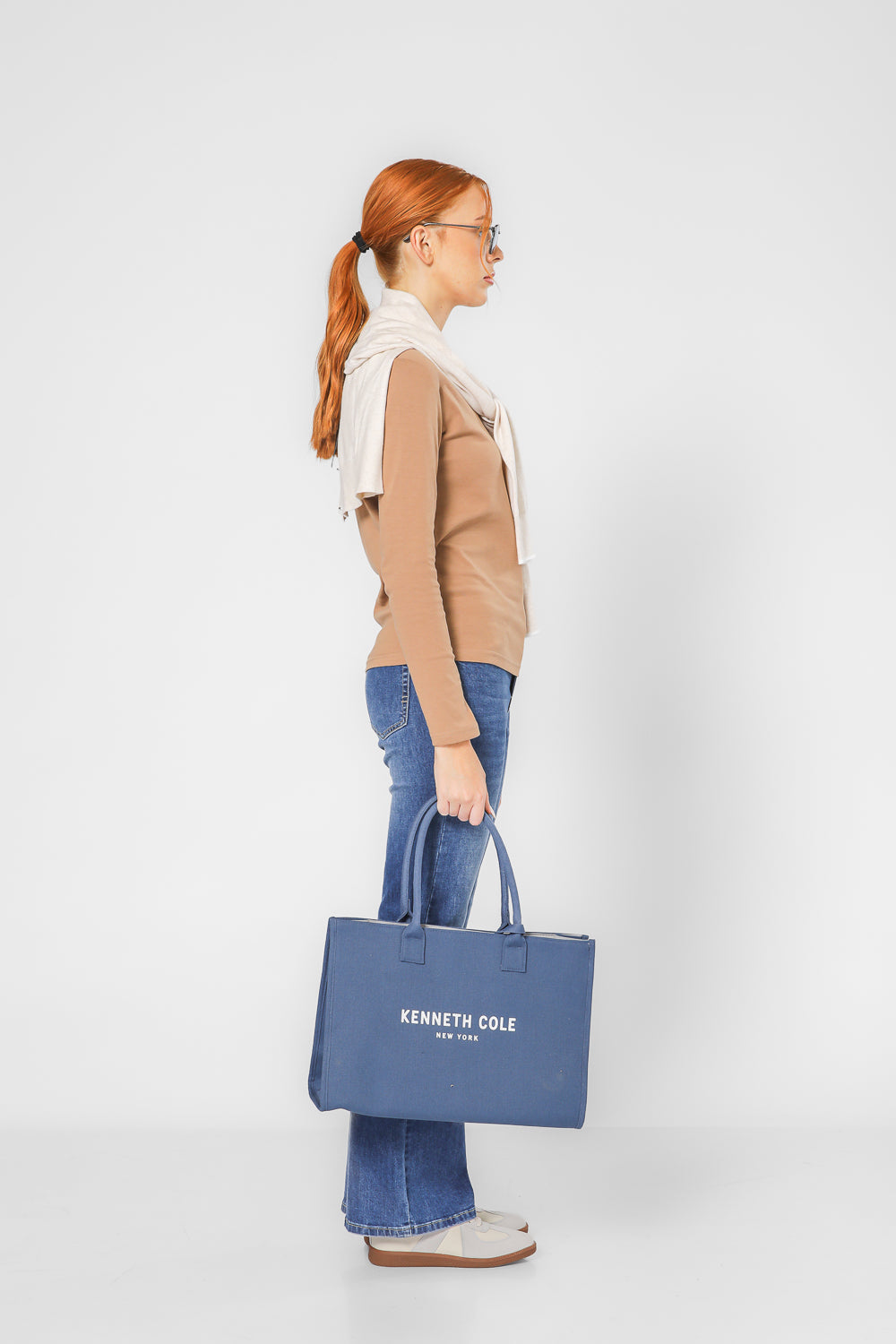 טישירט ארוכה עם מפתח וי | קנת קול