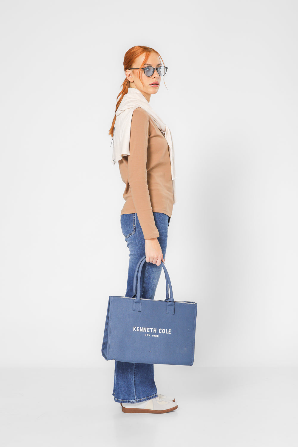 טישירט ארוכה עם מפתח וי | קנת קול