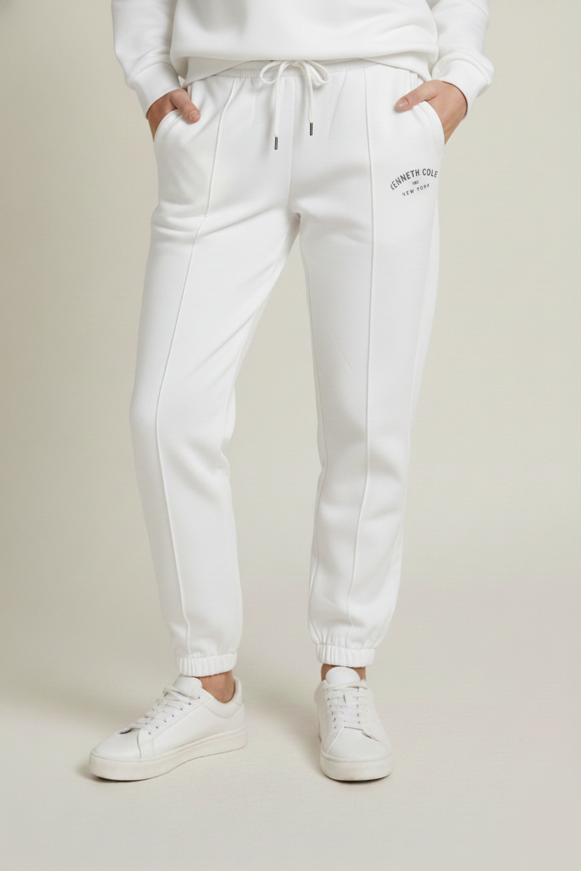 מכנסי טרנינג עם תפרים דקורטיביים | קנת קול