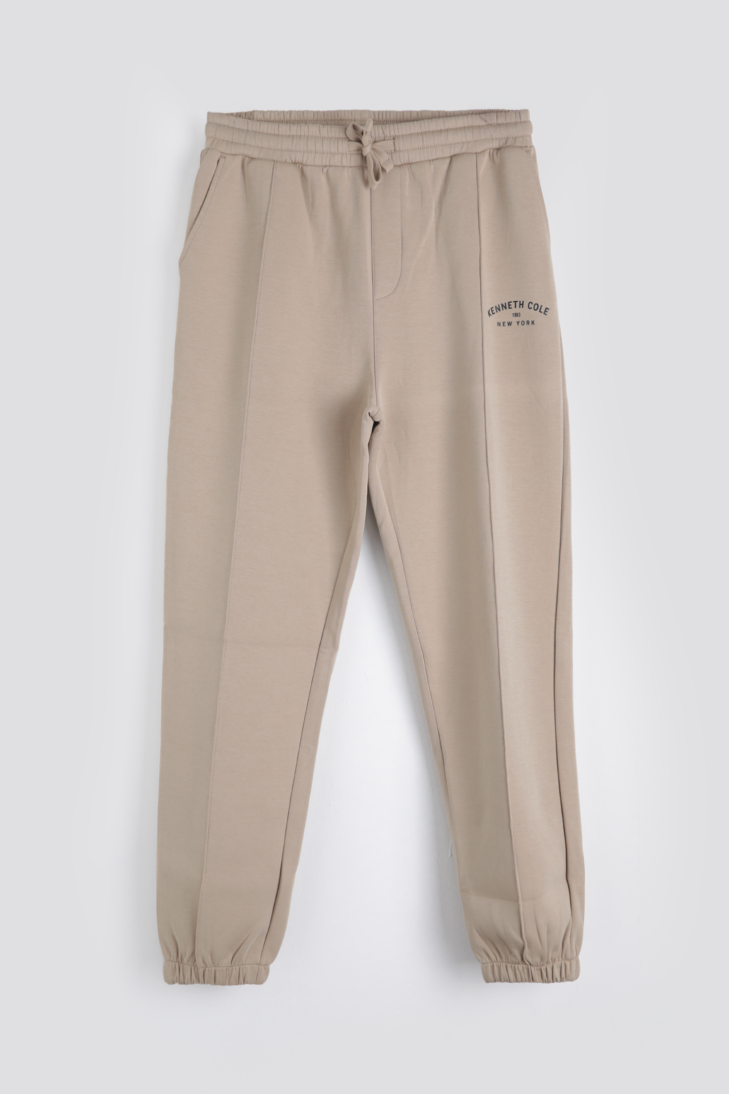 מכנסי טרנינג עם תפרים דקורטיביים | קנת קול