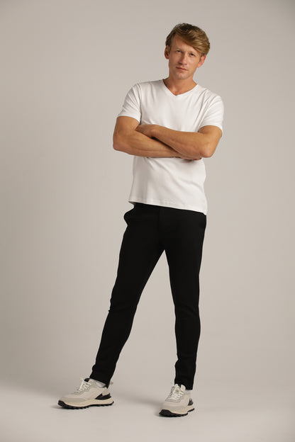 טישירט חלקה צווארון וי | קנת קול