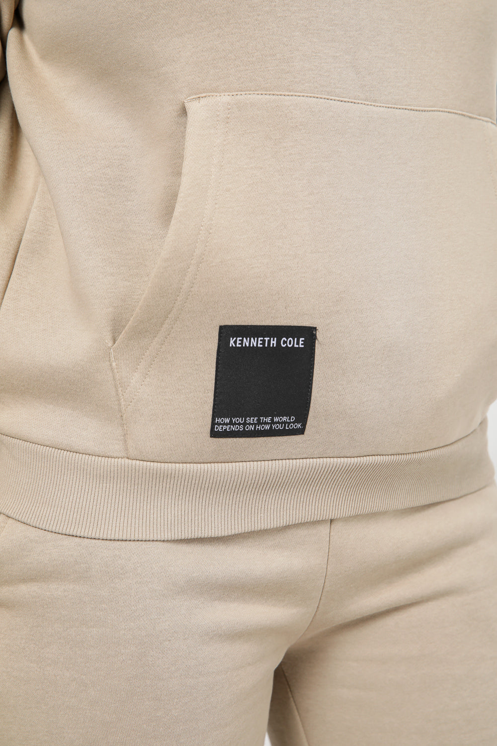 סווטשירט קפוצ'ון עם כיס קנגרו בצבע מוקה