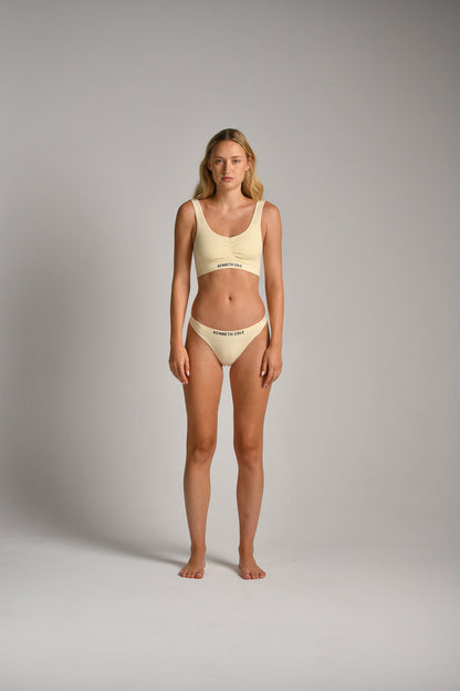 טופ וי סימלס