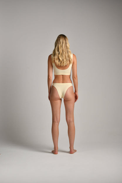 טופ וי סימלס