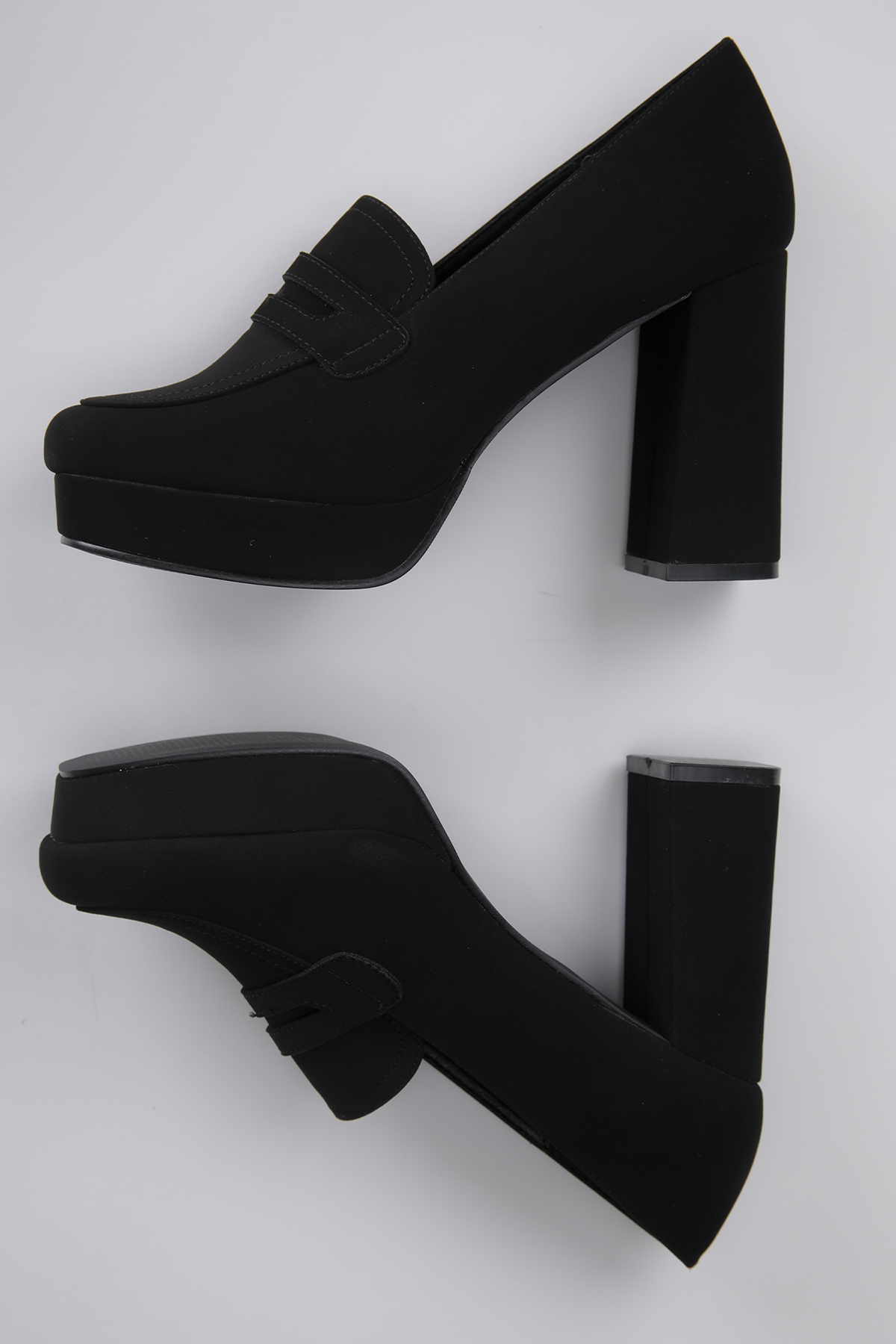 נעלי עקב בסגנון מוקסין | קנת קול