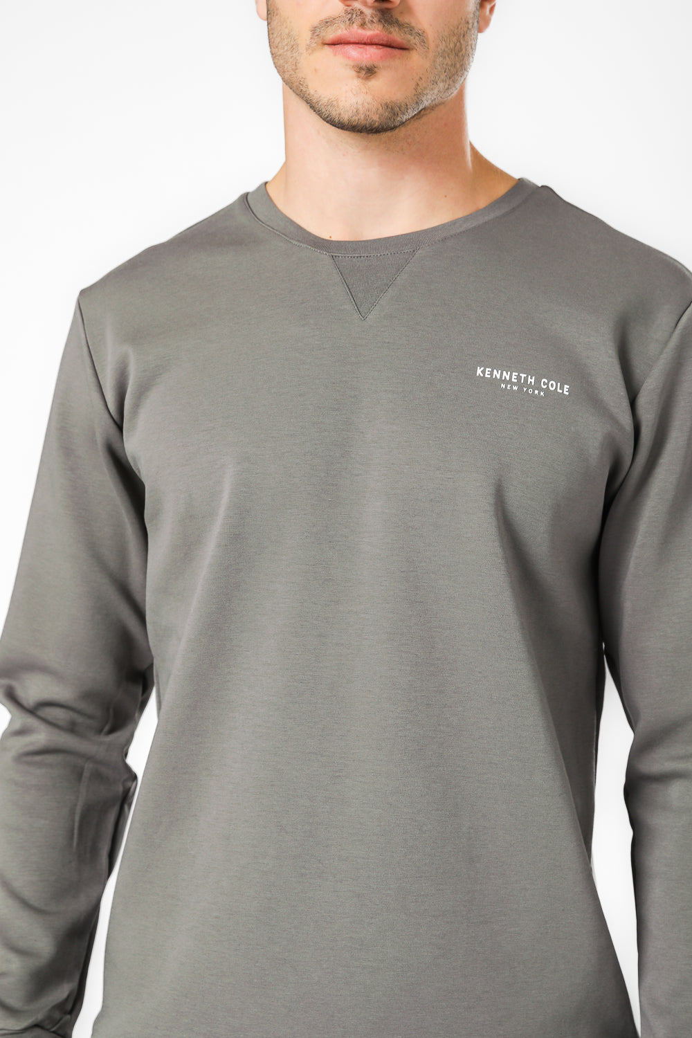 סווטשירט אינטרלוק בצבע אפור כהה