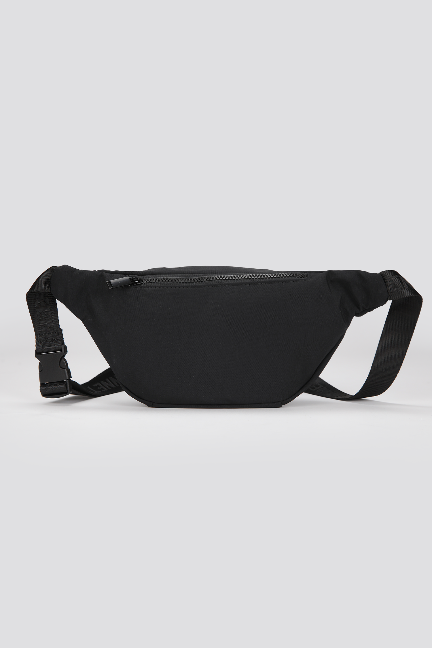 פאוץ' POUCH