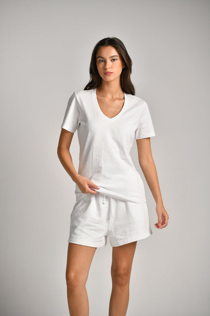 חולצת בייסיק צווארון וי