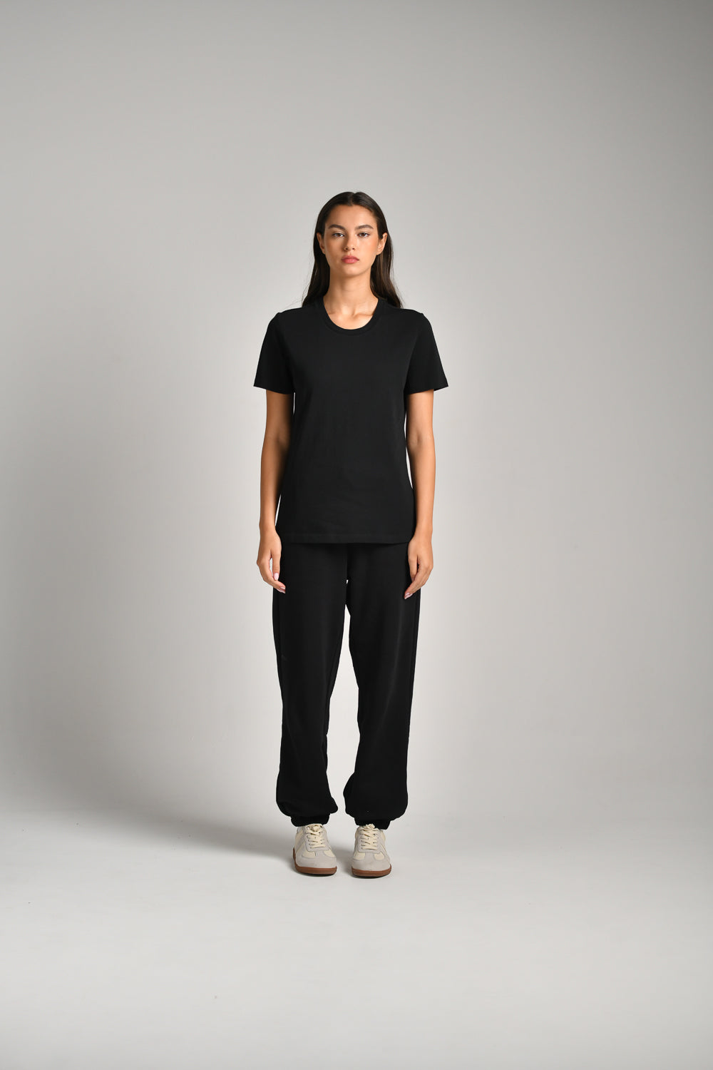 טישירט בייסיק צווארון עגול