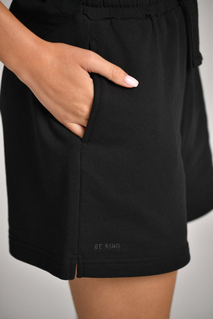 מכנסי בייסיק קצרים