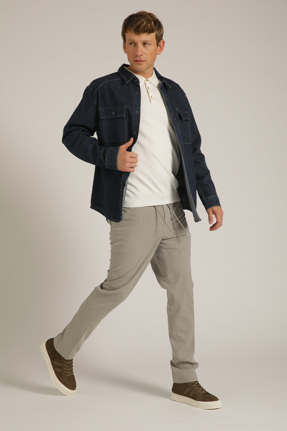 אוברשירט ג'ינס בצבע כחול כהה | קנת קול