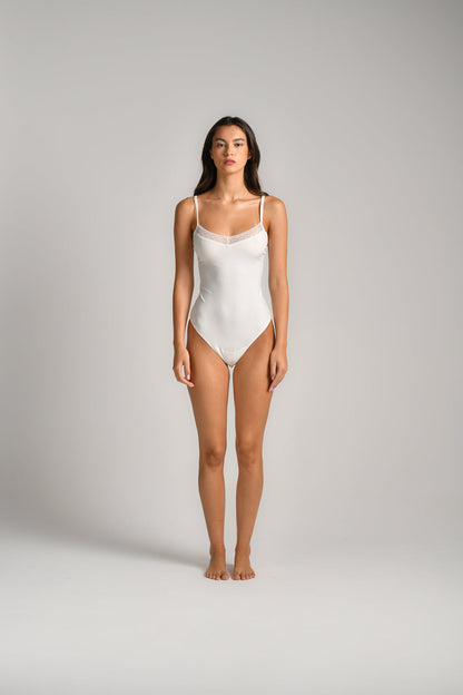 בגד גוף חתוך ללא תפר מבד ריב | קנת קול