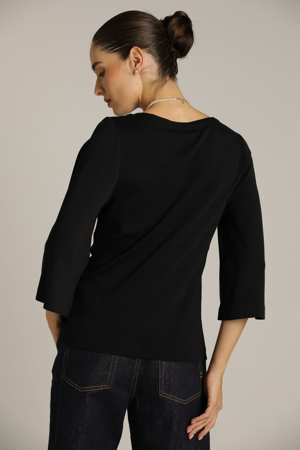 חולצת טי עם שרוולים נפוחים | קנת קול