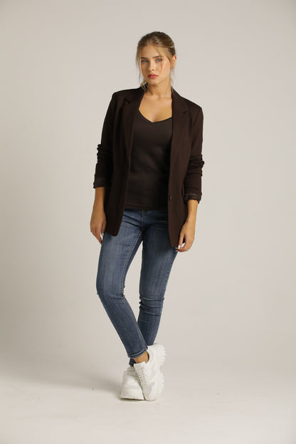 חולצת טי עם מחשוף וי עמוק | קנת קול