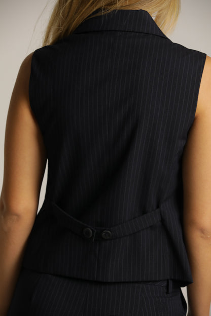 וסט מחויט בעיצוב פסים | קנת קול