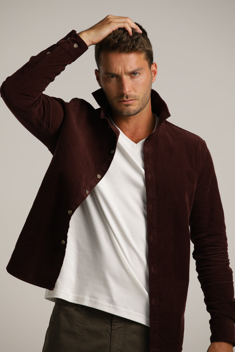 חולצה מכופתרת בסגנון קורדרוי | קנת קול