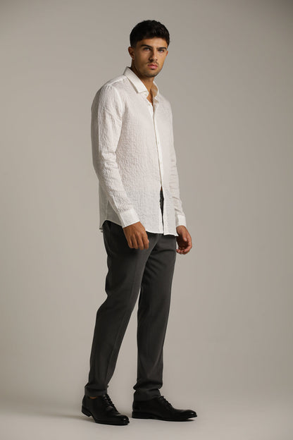 חולצה מכופתרת בטקסטורת קרינקל | קנת קול