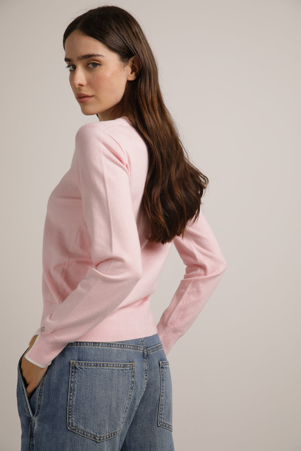 סריג בייסיק עם מחשוף עגול | קנת קול