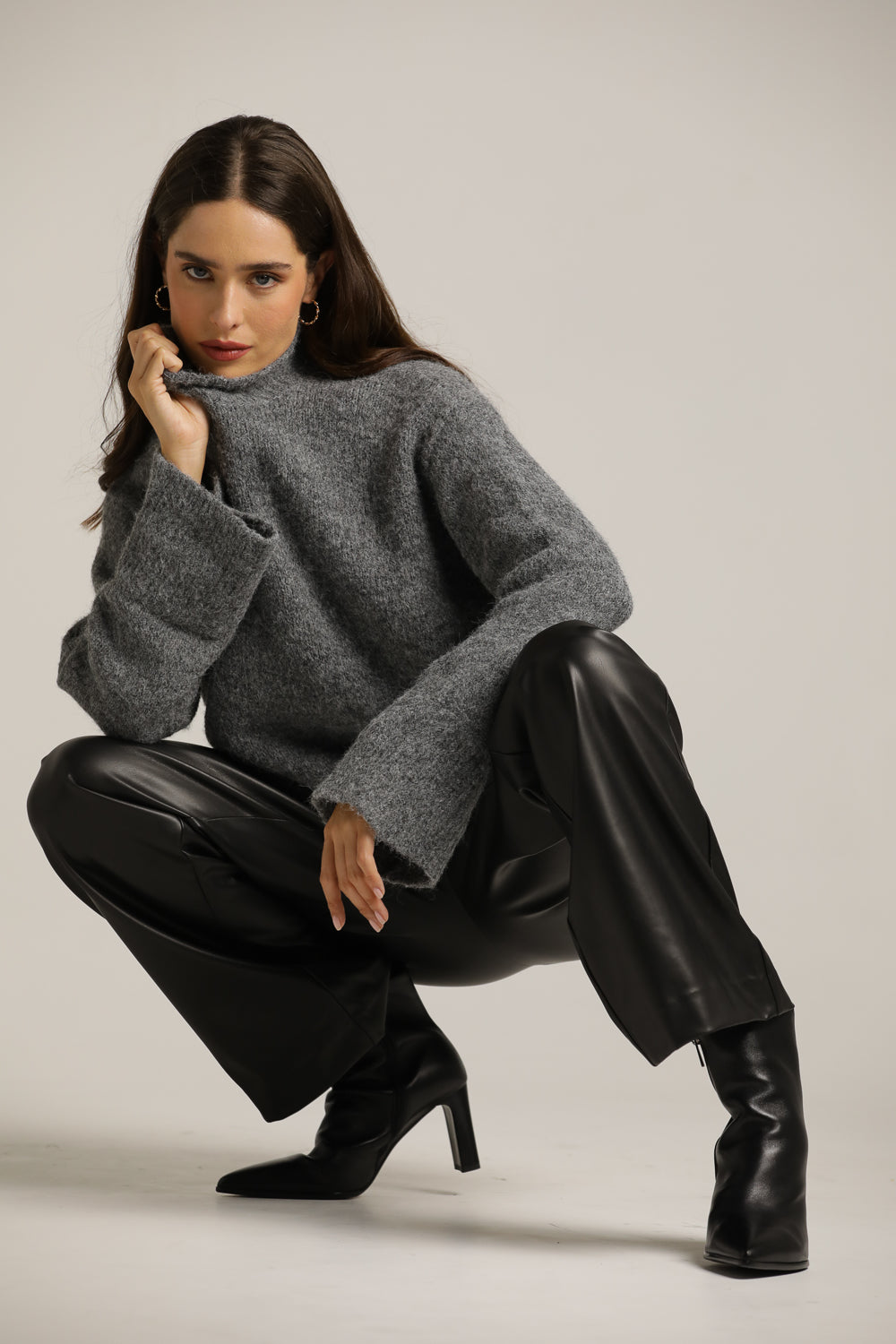 חולצת סריג במרקם צמרי | קנת קול