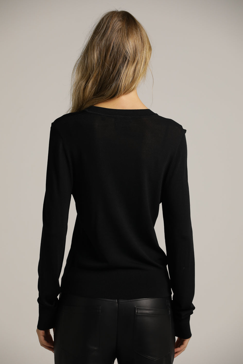 חולצת סריג דקה חצי שקופה | קנת קול