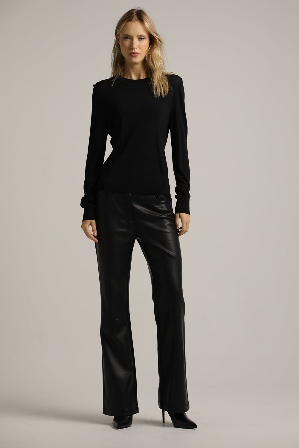 חולצת סריג דקה חצי שקופה | קנת קול