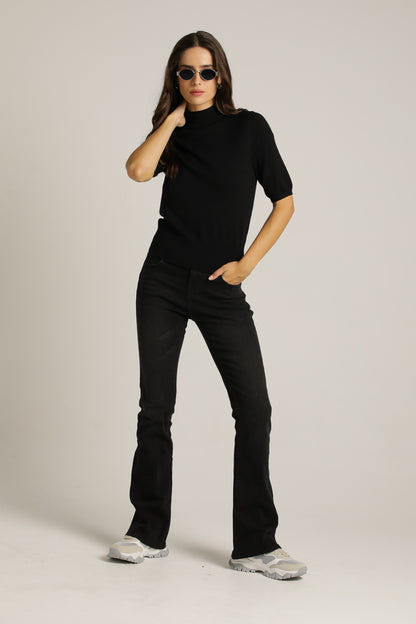 מכנסי ג'ינס בגזרת בוטקאט | קנת קול