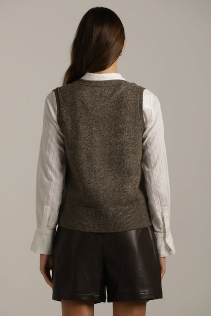 ווסט סרוג עם כפתורים | קנת קול