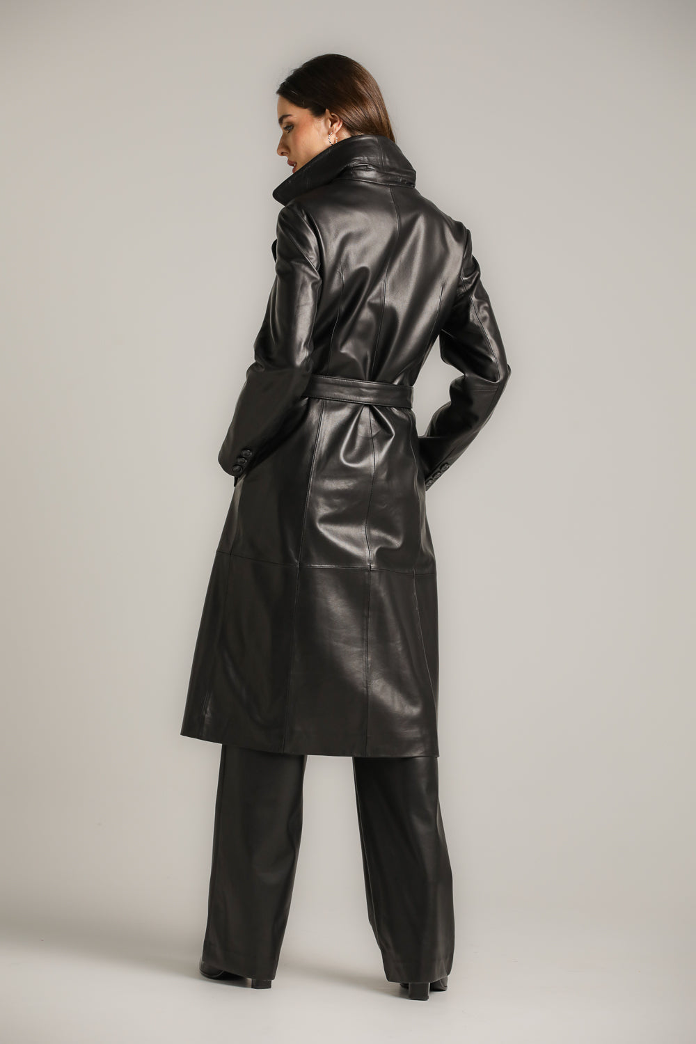 מעיל עור ארוך עם כפתרה מוצלבת | קנת קול