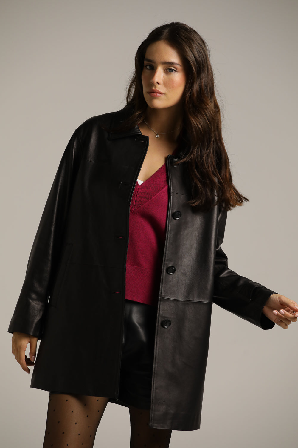 מעיל עור שחור בגזרה ישרה | קנת קול