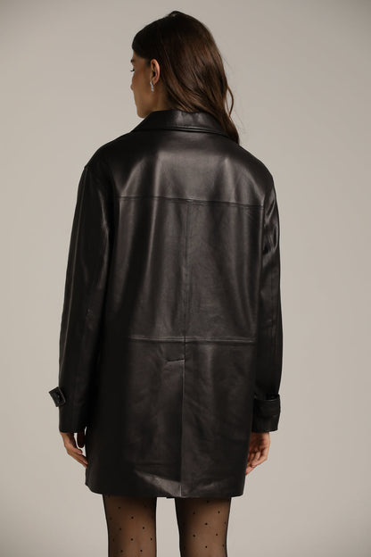 מעיל עור שחור בגזרה ישרה | קנת קול