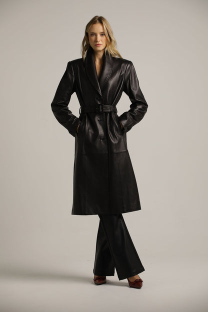 מעיל עור מידי עם כתפיים מודגשות | קנת קול