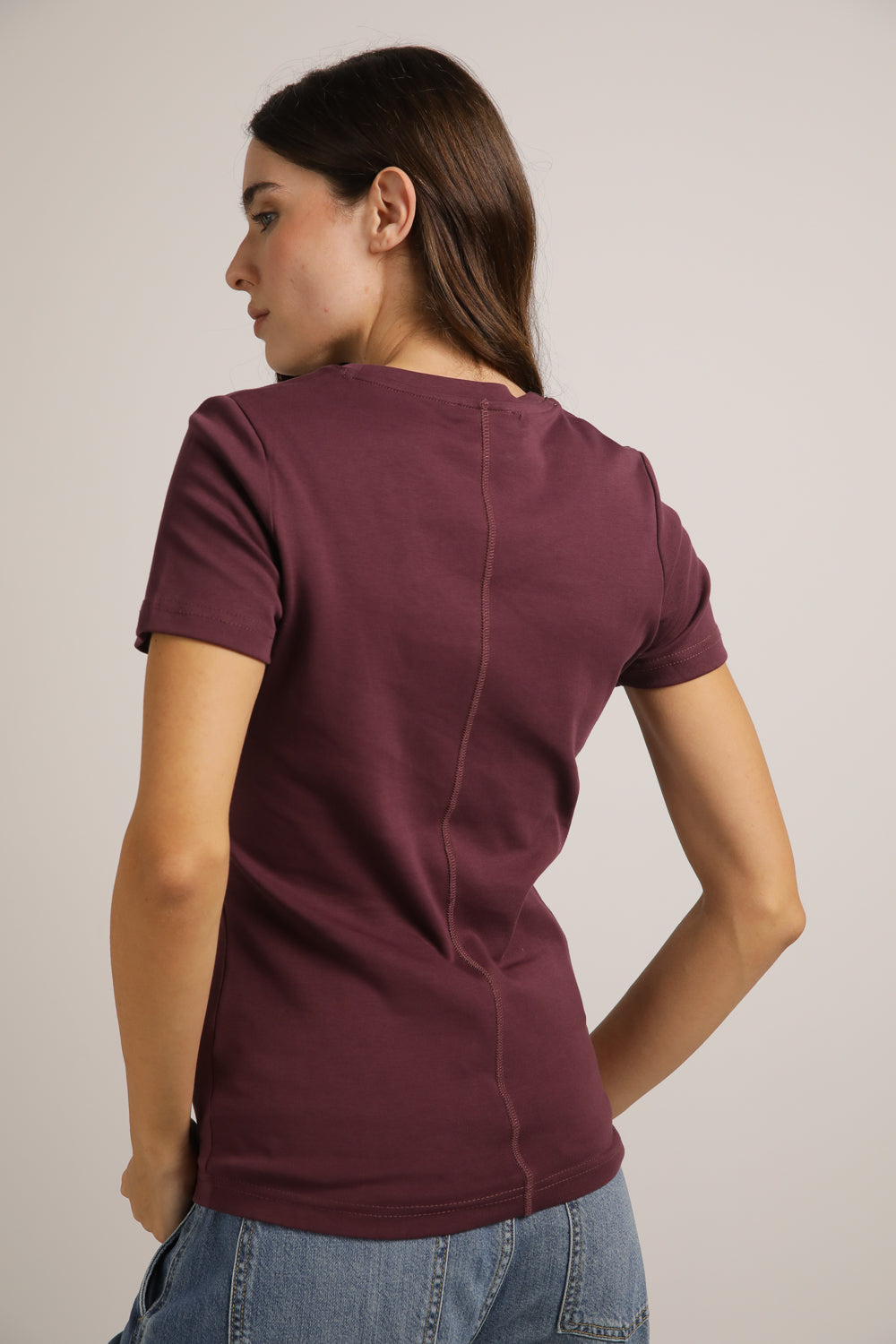 טישירט שרוול קצר עם לוגו מובלט | קנת קול