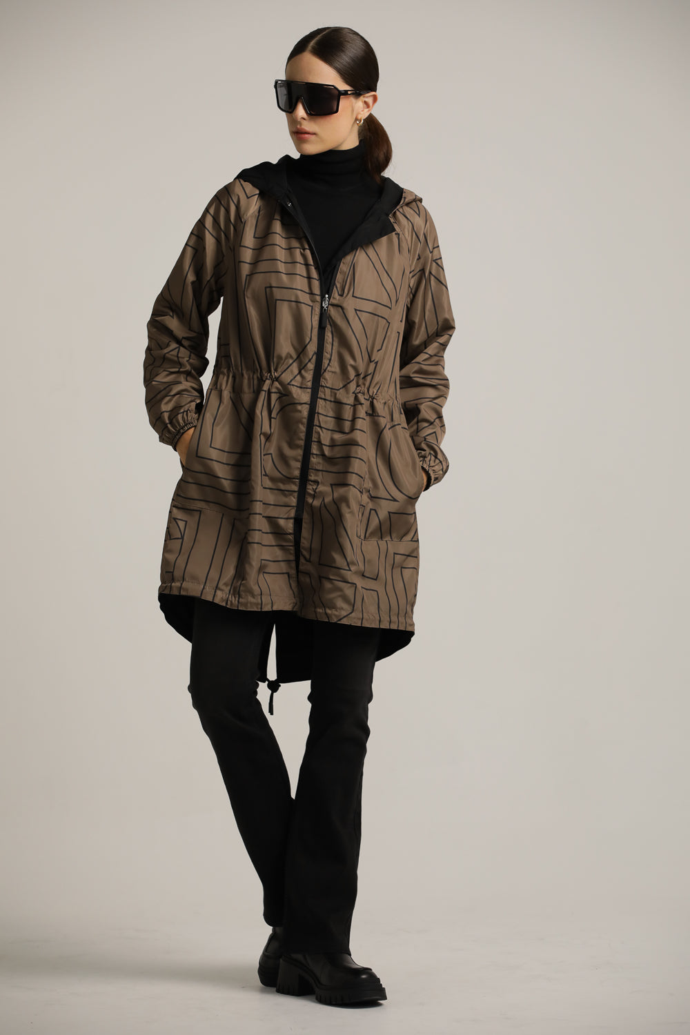 מעיל פארקה דו-צדדי עם קפוצ'ון | קנת קול