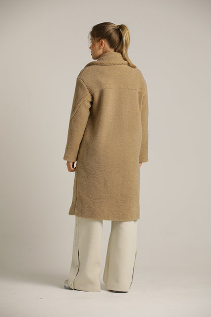 מעיל טדי ארוך במראה פרוותי | קנת קול
