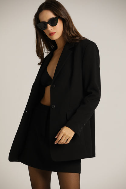 בלייזר מחויט בגזרת אוברסייז | קנת קול