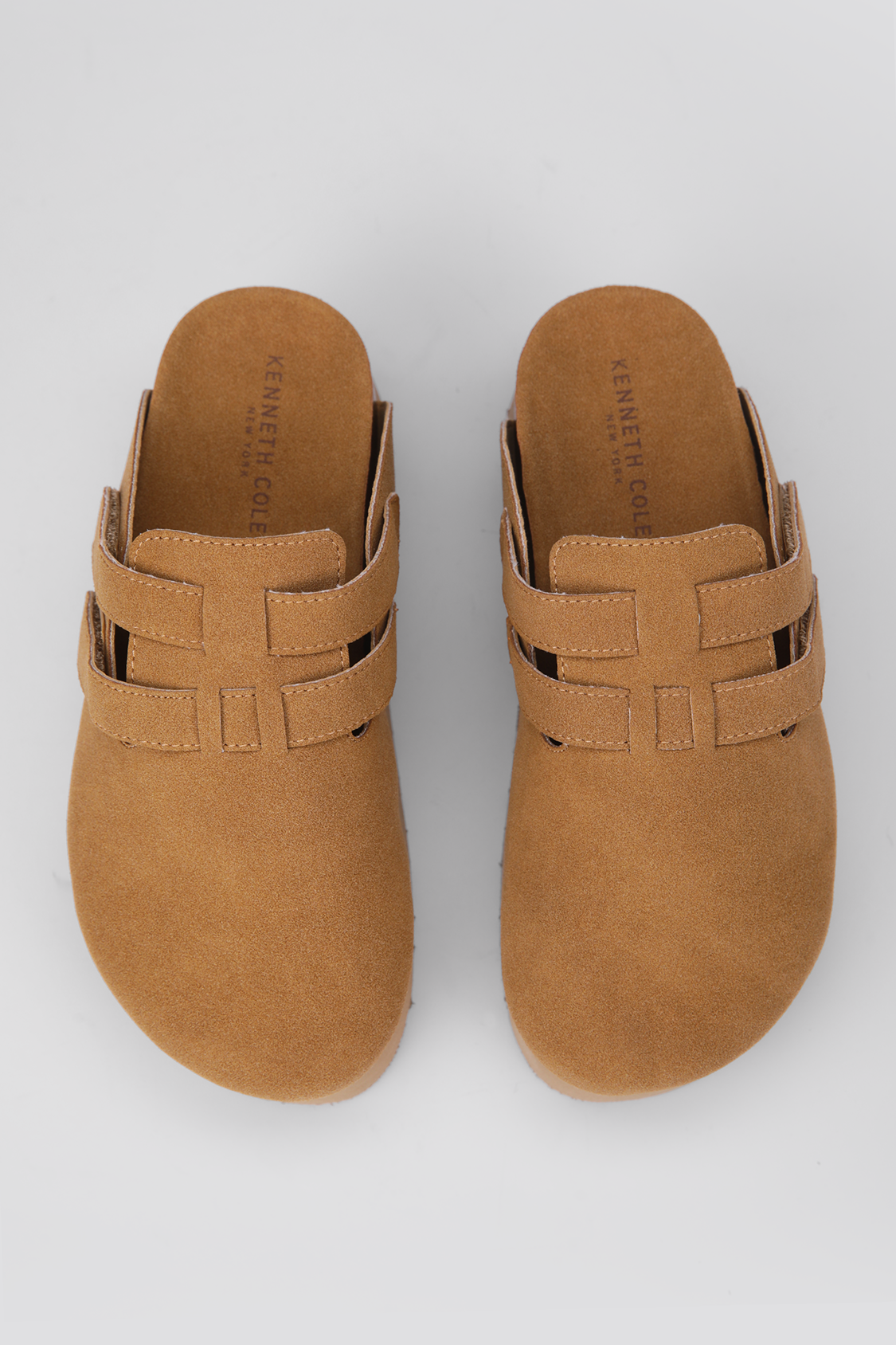 כפכפים סגורות עם פלטפורמה | קנת קול